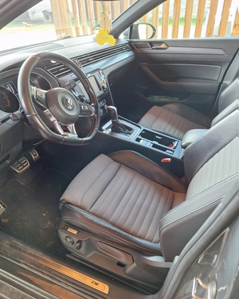 Volkswagen Passat cena 65000 przebieg: 267000, rok produkcji 2015 z Skierniewice małe 16